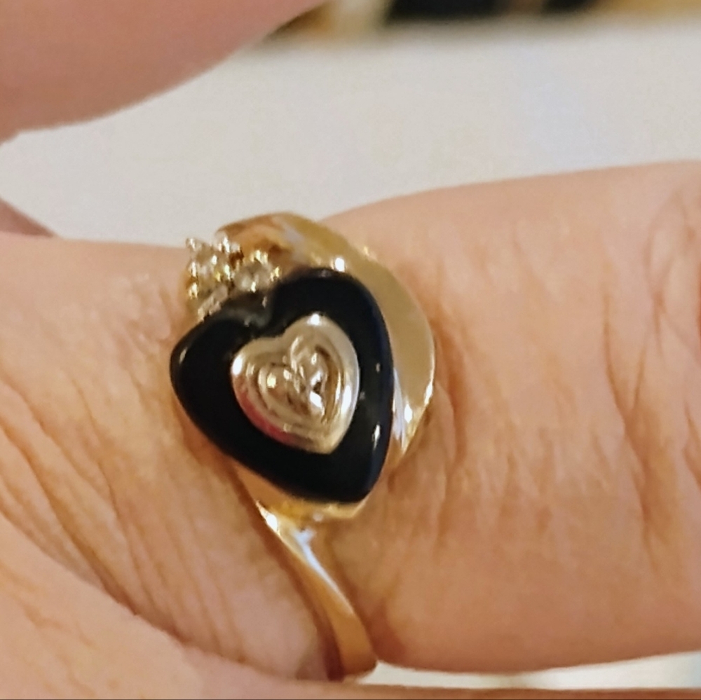 10K Yellow Gold, Onyx, & Diamond Ring